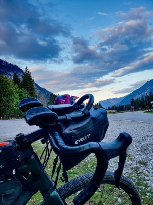 Tuotetta Cyclite - Handle Bar Aero Bag - Pyörälaukku etutelineeseen koskeva kuva 1 käyttäjältä Philipp