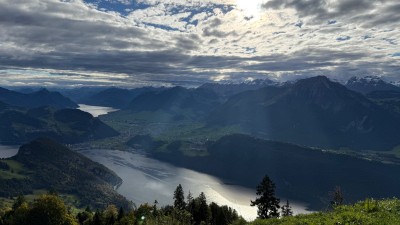 Tuotetta Deuter - Futura 29 EL - Vaellusreppu koskeva kuva 1 käyttäjältä Urs