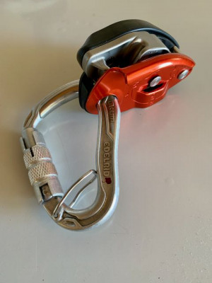 Tuotetta Edelrid - HMS Bulletproof Triple FG Eco - HMS-sulkurenkaat koskeva kuva 1 käyttäjältä Carsten