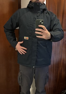 Tuotetta Fjällräven - Vardag Lite Padded Jacket - Parka koskeva kuva 1 käyttäjältä Davorin