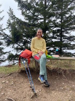 Tuotetta Fjällräven - Women's Abisko Sun-Hoodie - Tekninen paita koskeva kuva 1 käyttäjältä Yvonne