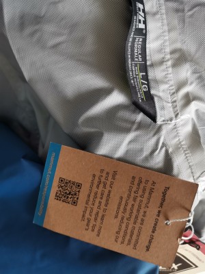 Tuotetta Helly Hansen - Loke Jacket 2.0 - Sadetakki koskeva kuva 1 käyttäjältä Dirk