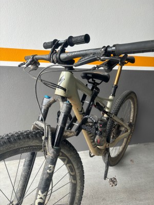 Tuotetta Kids Ride Shotgun - 2.0 MTB Front Kindersitz - Lasten pyöränistuin koskeva kuva 1 käyttäjältä Antonio