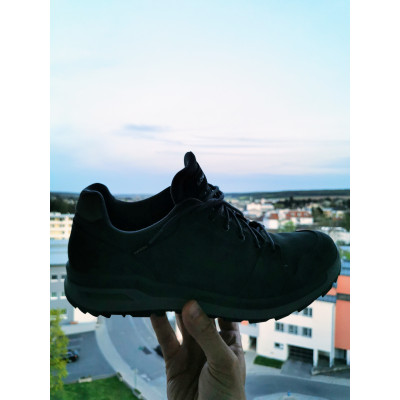 Tuotetta Lowa - Locarno GTX LO - Multisport-kengät koskeva kuva 1 käyttäjältä roman