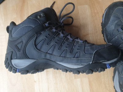Tuotetta Merrell - Accentor Sport Mid GTX - Vaelluskengät koskeva kuva 3 käyttäjältä Julian Massalsky