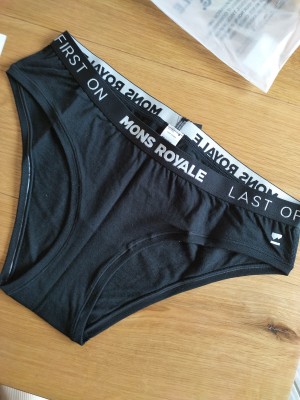 Tuotetta Mons Royale - Women's Folo Brief - Merinovilla-alusvaatteet koskeva kuva 1 käyttäjältä Angela