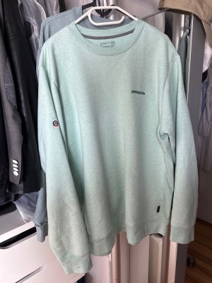 Tuotetta Patagonia - Fitz Roy Icon Uprisal Crew Sweatshirt - Pulloverit koskeva kuva 1 käyttäjältä Toni Lene