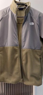 Tuotetta The North Face - Women's Glacier Heavyweight Full Zip Jacket - Fleecetakki koskeva kuva 1 käyttäjältä Eva