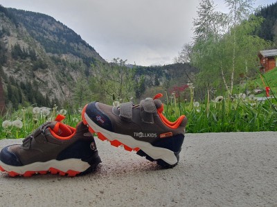 Tuotetta Trollkids - Kid's Preikestolen Hiker - Multisport-kengät koskeva kuva 1 käyttäjältä Christian