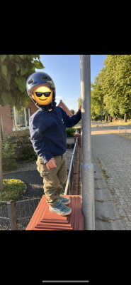 Tuotetta Uvex - Kid's Hlmt 4 - Pyöräilykypärä koskeva kuva 1 käyttäjältä Christoph