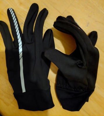 Tuotetta Vaude - Strone Gloves - Käsineet koskeva kuva 1 käyttäjältä Martin