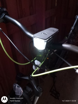 Tuotetta XLC - Front Light XLC Comp Ariel 1W CL-F13 - Etuvalo koskeva kuva 1 käyttäjältä Pentti